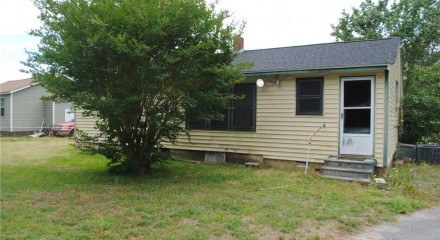 Residential - Single Family Home - Jacksonville, North Carolina, United States - United States