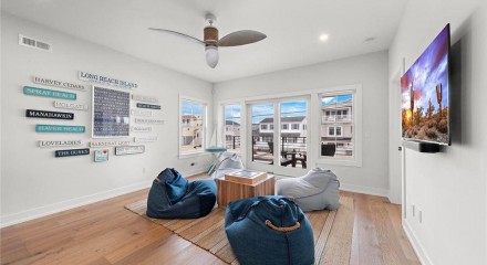 Residential - Single Family Home - Long Beach, New Jersey, United States - United States