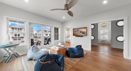 Residential - Single Family Home - Long Beach, New Jersey, United States - United States