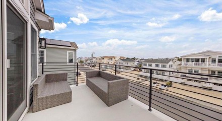 Residential - Single Family Home - Long Beach, New Jersey, United States - United States