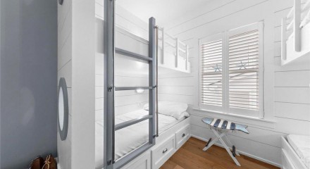 Residential - Single Family Home - Long Beach, New Jersey, United States - United States