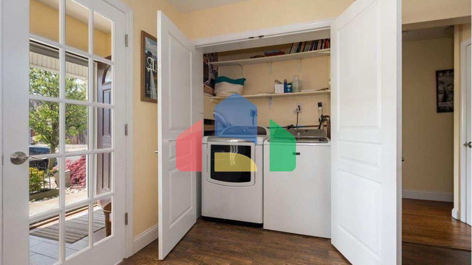 Residential - Single Family Home - Long Beach, New York, United States - United States