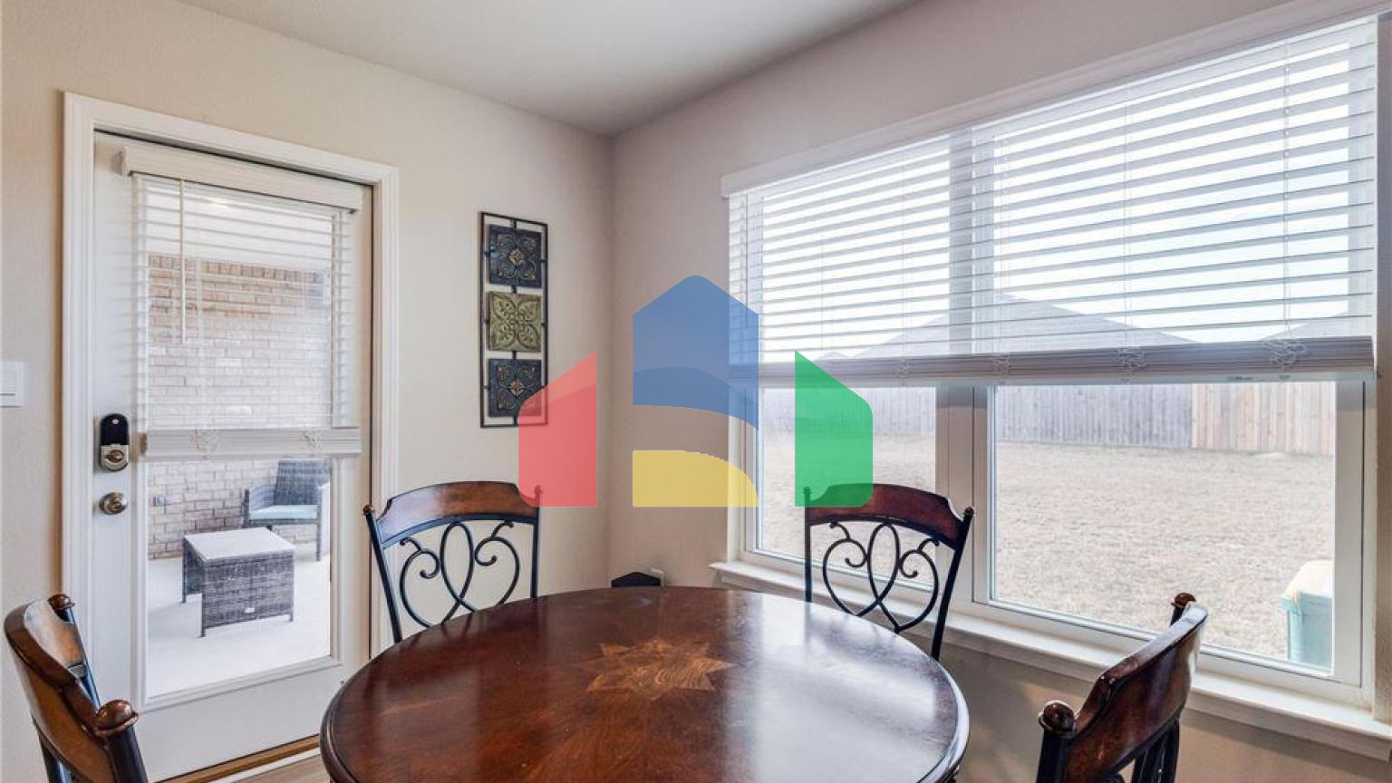 Residential - Single Family Home - Long Beach, United States - United States