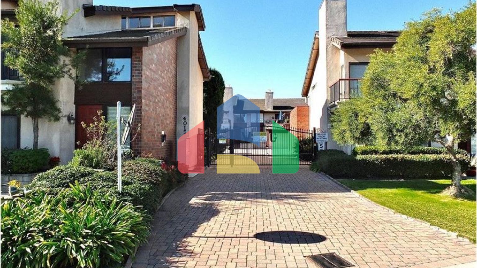 Residential - Townhouse - Long Beach, California, United States - United States