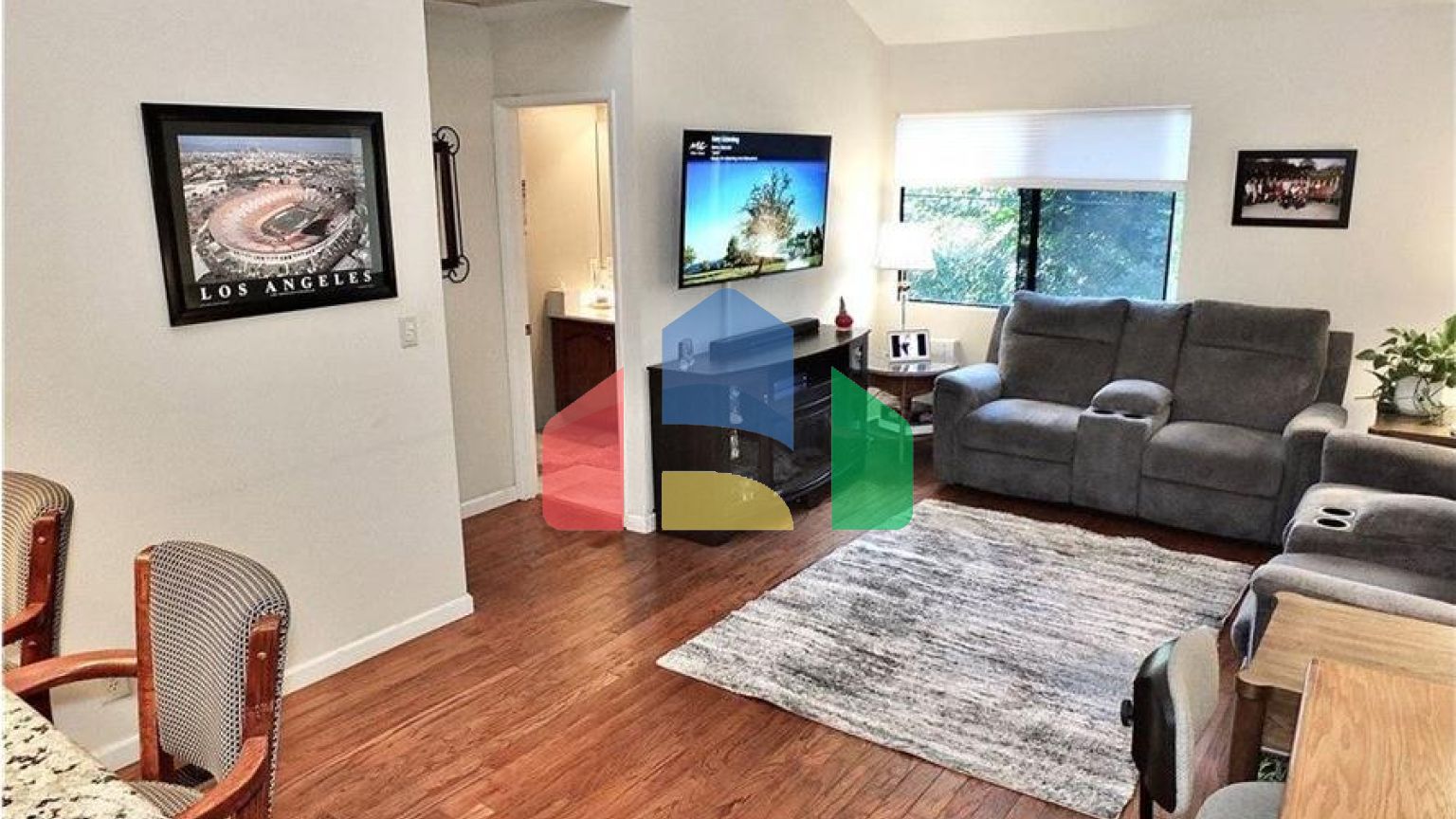 Residential - Townhouse - Long Beach, California, United States - United States