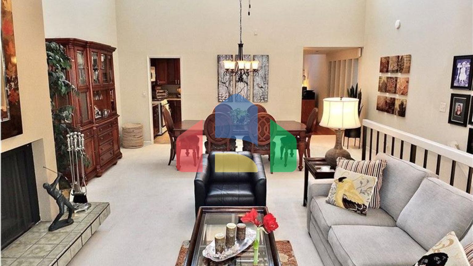 Residential - Townhouse - Long Beach, California, United States - United States