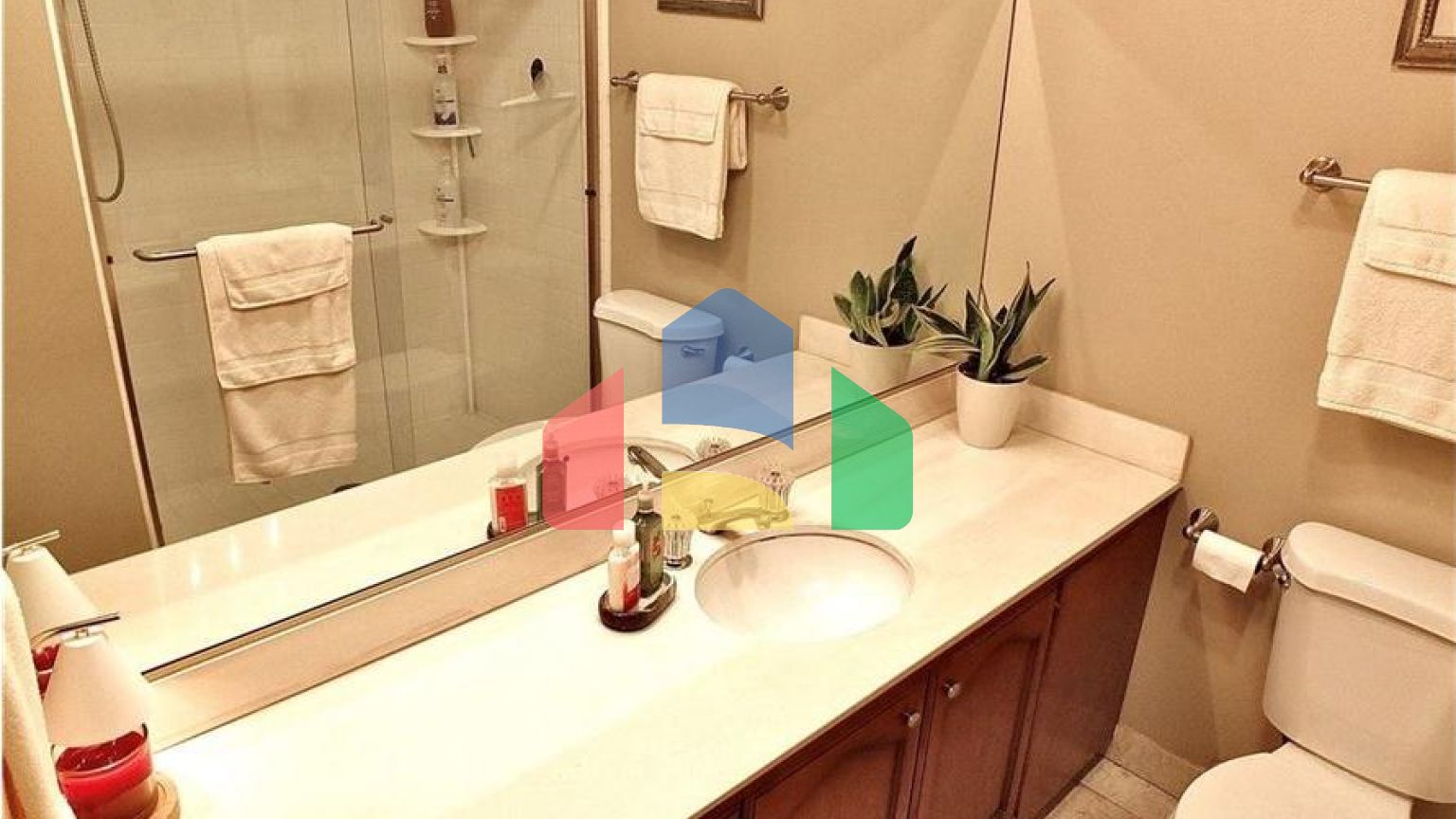 Residential - Townhouse - Long Beach, California, United States - United States