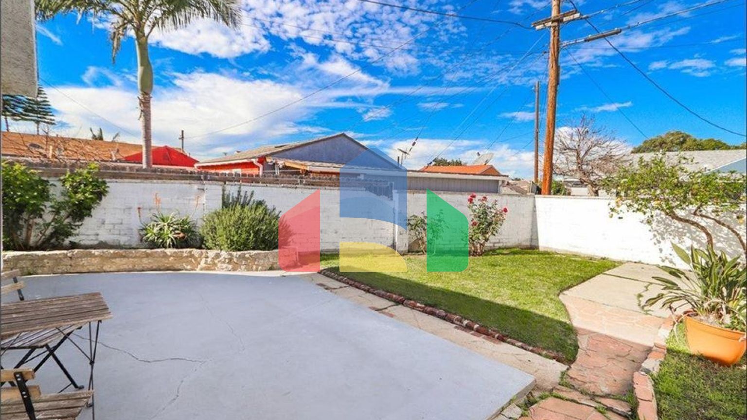 Residential - Single Family Home - Los Angeles, California, United States - United States