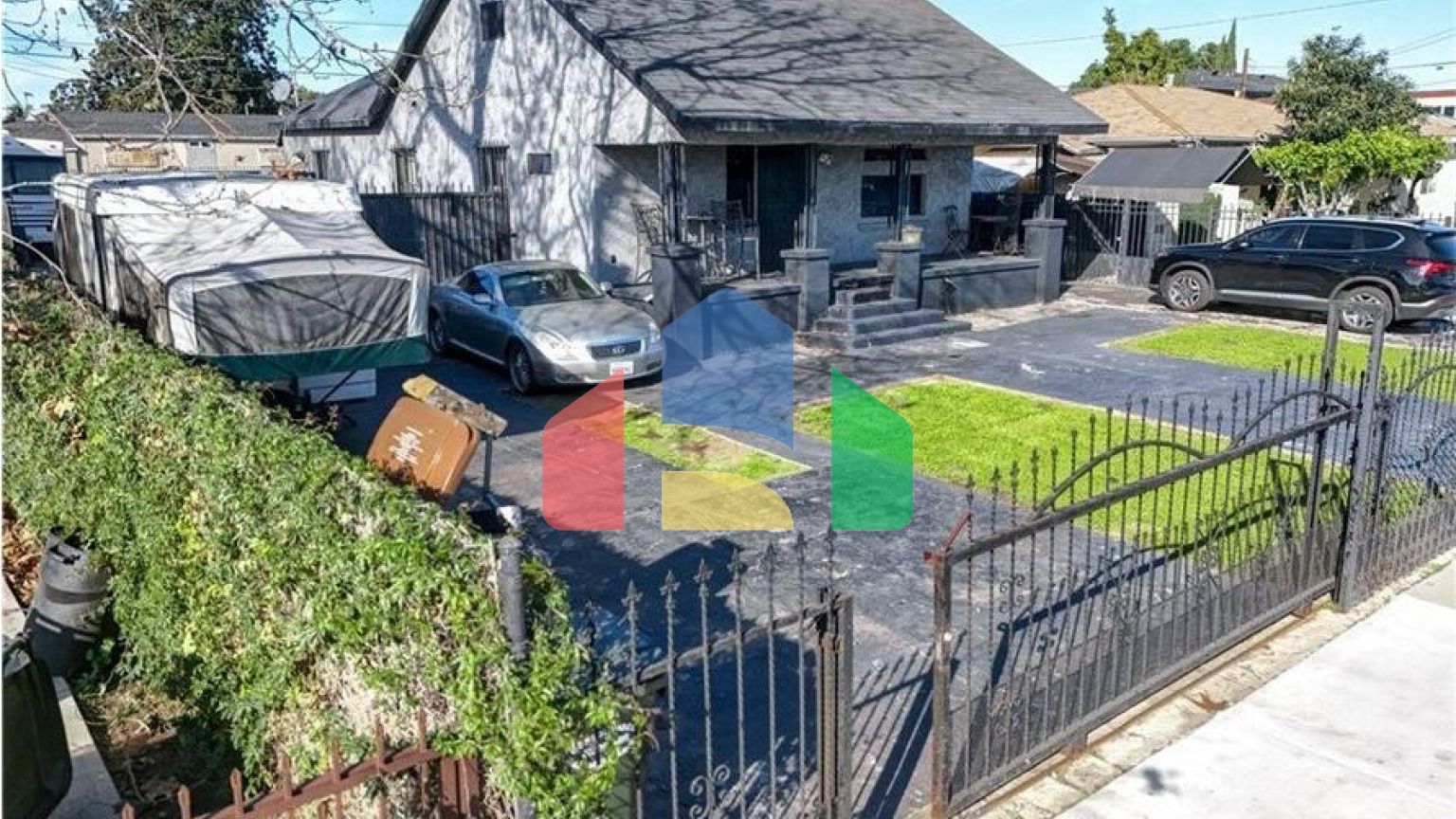 Residential - Single Family Home - Los Angeles, California, United States - United States