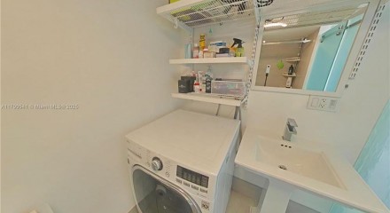 Residential - Condo/Apartment - Miami, Florida, United States - United States