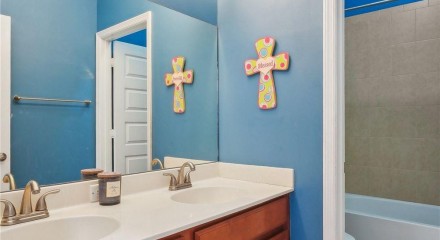 Residential - Single Family Home - Miami, Florida, United States - United States