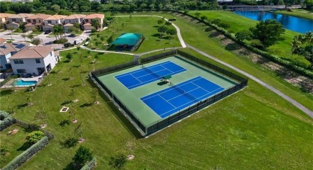 Residential - Single Family Home - Miami, Florida, United States - United States