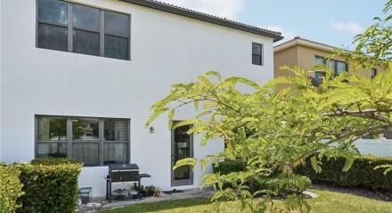 Residential - Single Family Home - Miami, Florida, United States - United States