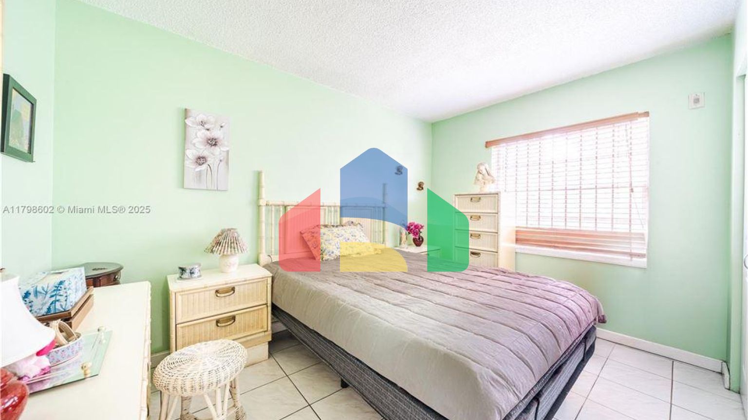 Residential - Condo/Apartment - Miami, Florida, United States - United States