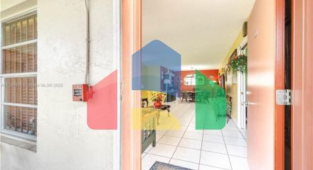 Residential - Condo/Apartment - Miami, Florida, United States - United States