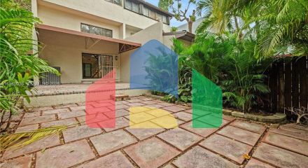 Residential - Townhouse - Miami, Florida, United States - United States