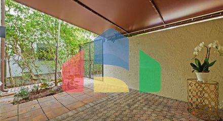 Residential - Townhouse - Miami, Florida, United States - United States