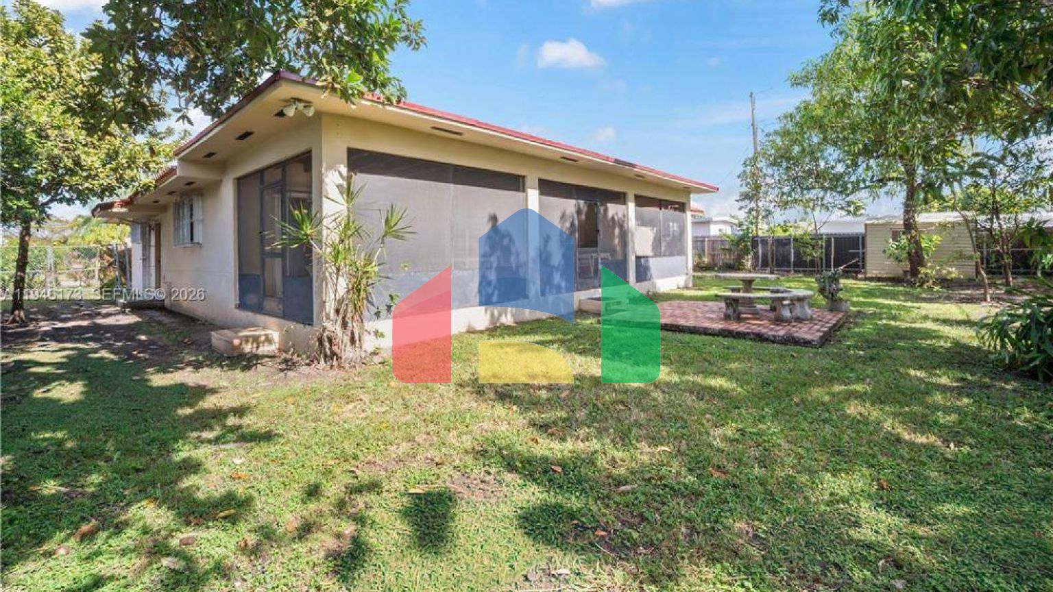 Residential - Single Family Home - Miami, Florida, United States - United States