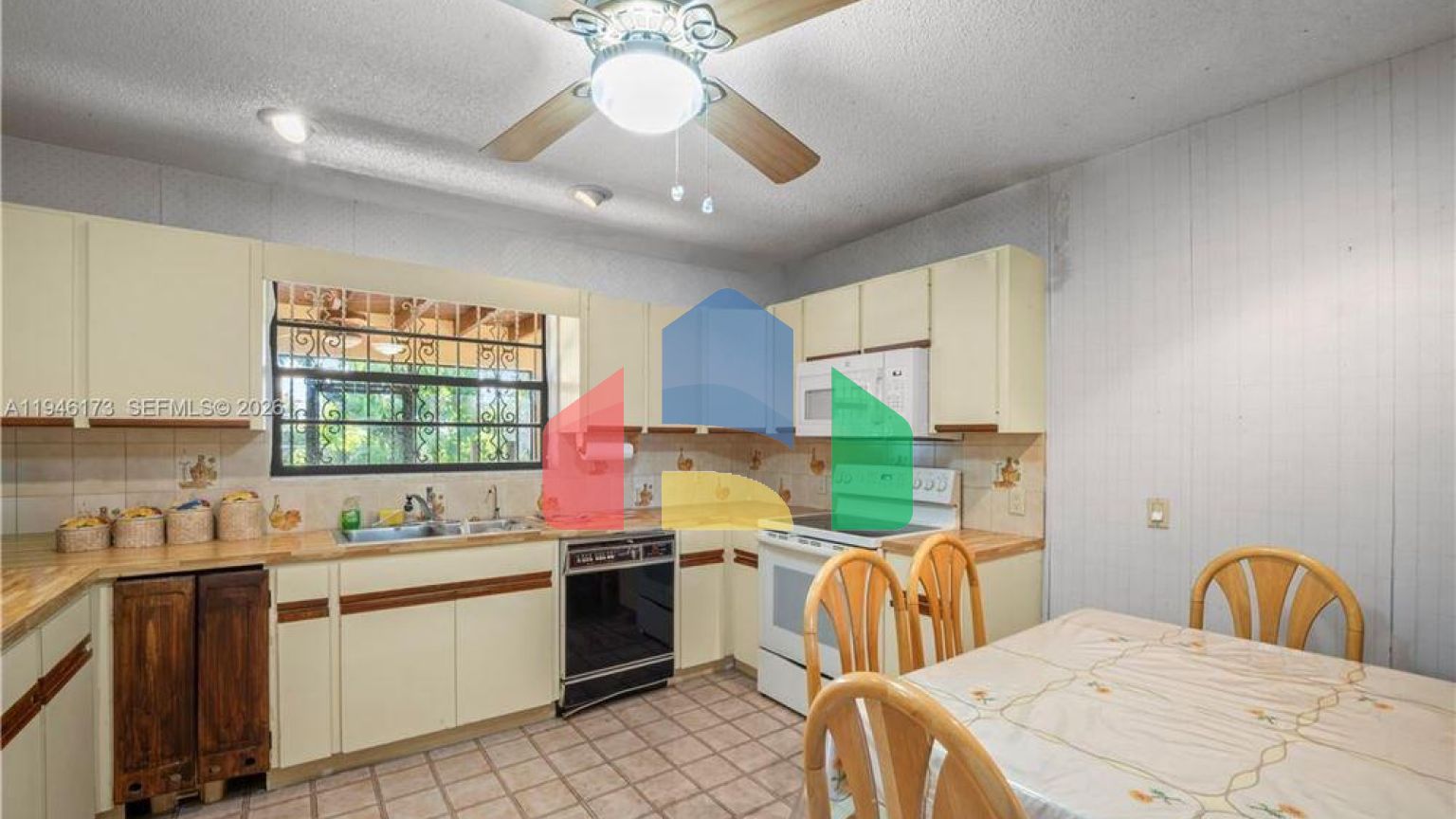 Residential - Single Family Home - Miami, Florida, United States - United States