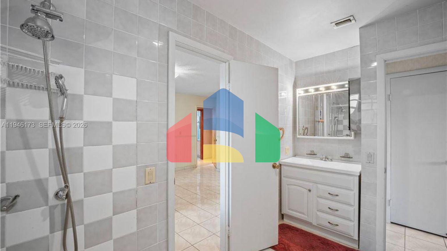 Residential - Single Family Home - Miami, Florida, United States - United States