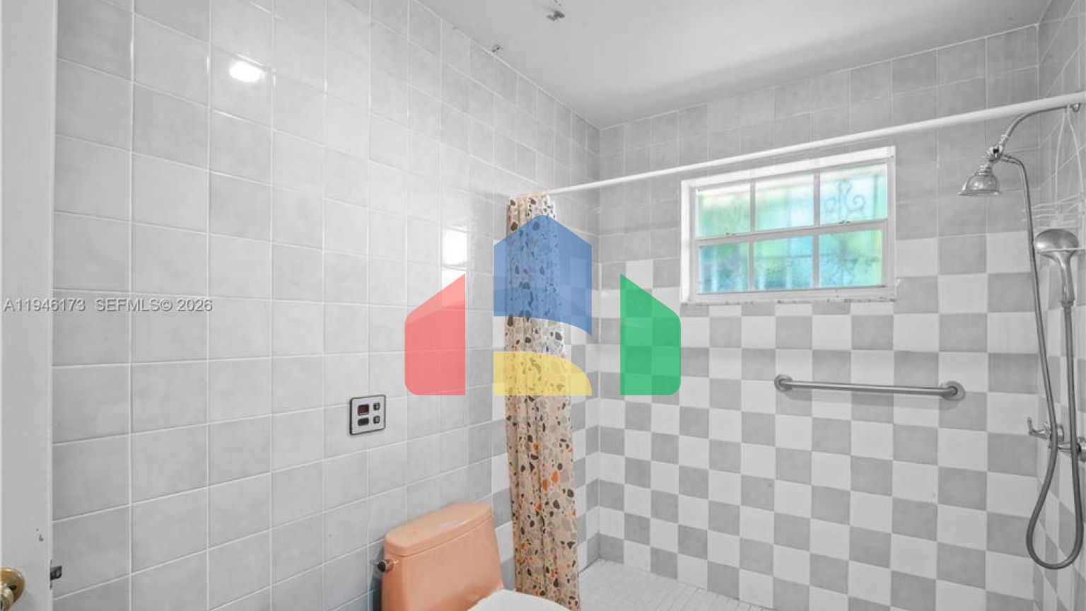 Residential - Single Family Home - Miami, Florida, United States - United States