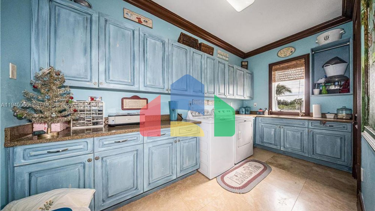 Residential - Single Family Home - Miami, Florida, United States - United States