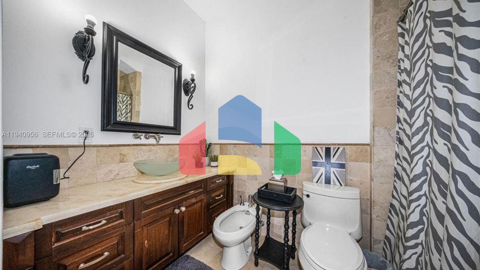 Residential - Single Family Home - Miami, Florida, United States - United States