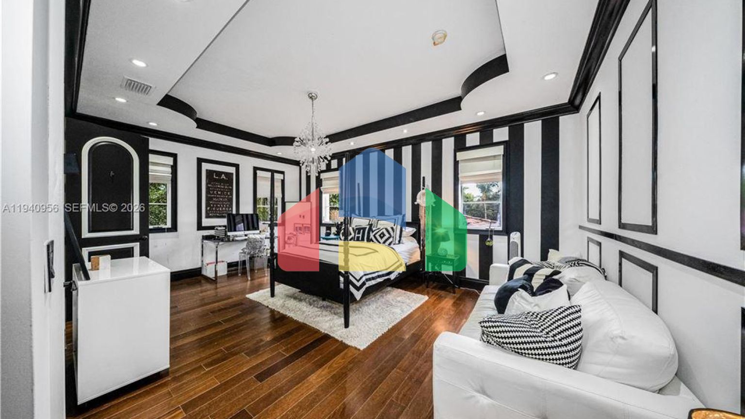 Residential - Single Family Home - Miami, Florida, United States - United States