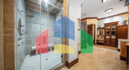 Residential - Single Family Home - Miami, Florida, United States - United States