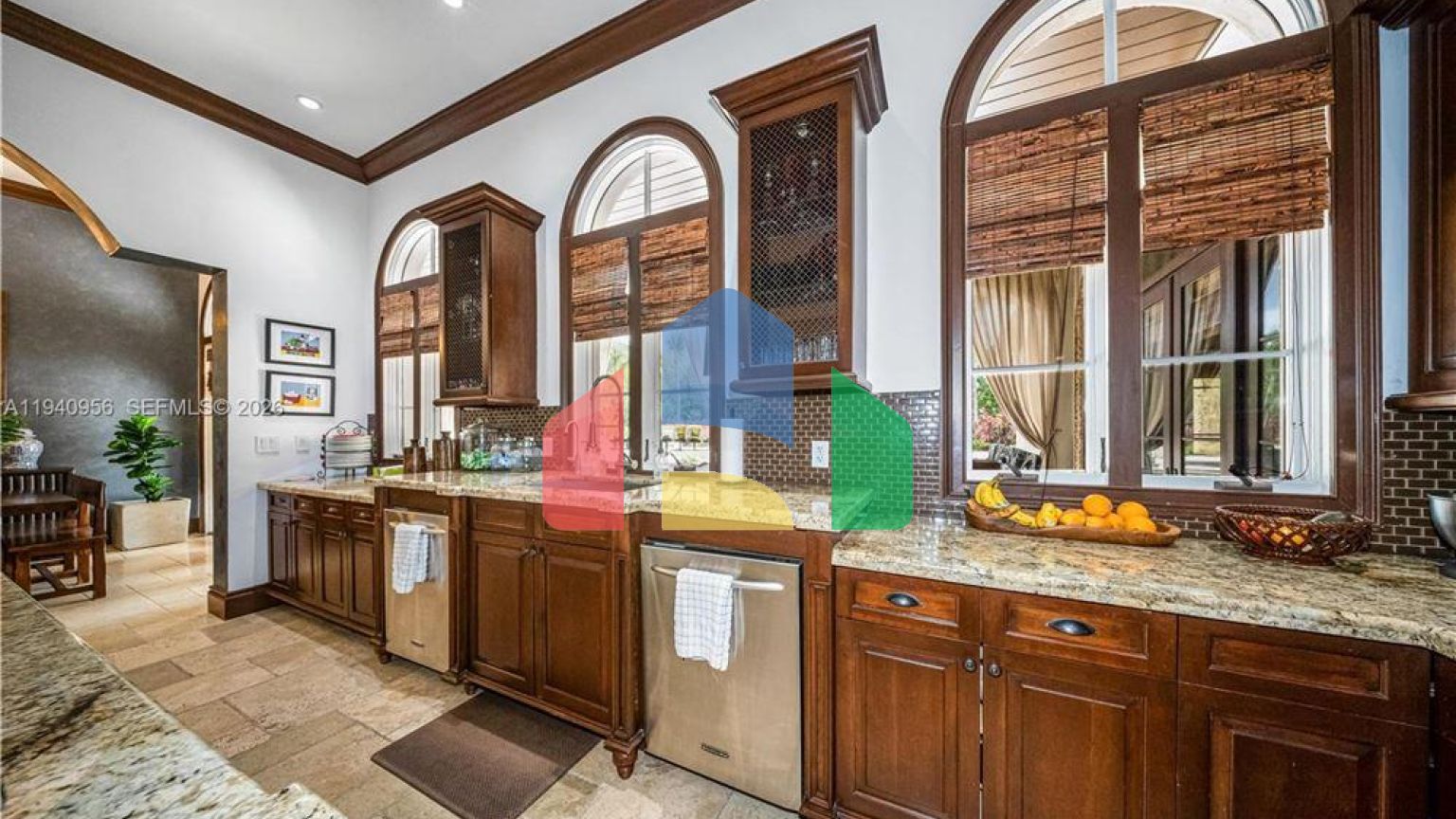 Residential - Single Family Home - Miami, Florida, United States - United States