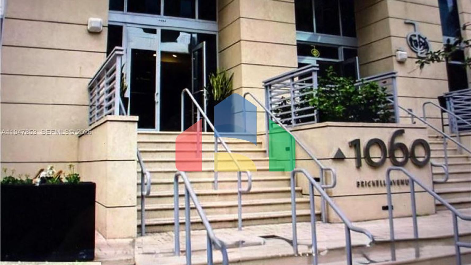 Residential - Condo/Apartment - Miami, Florida, United States - United States