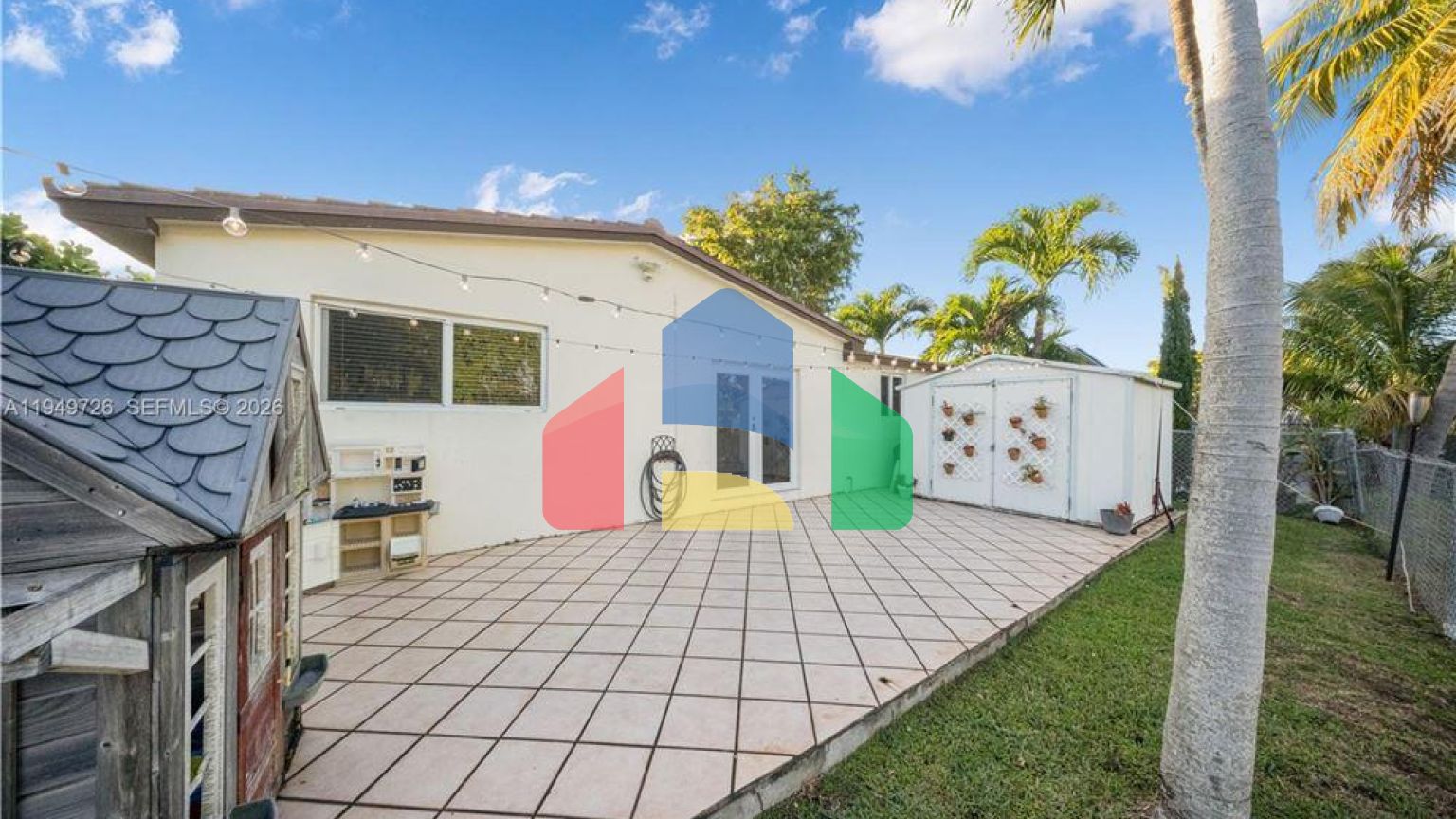 Residential - Single Family Home - Miami, Florida, United States - United States