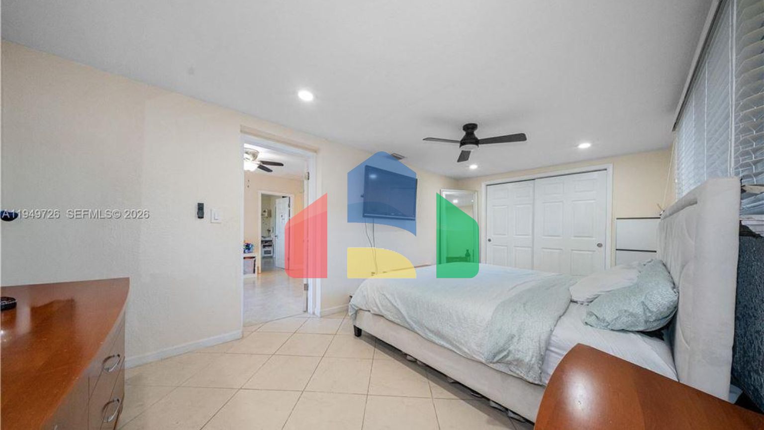 Residential - Single Family Home - Miami, Florida, United States - United States