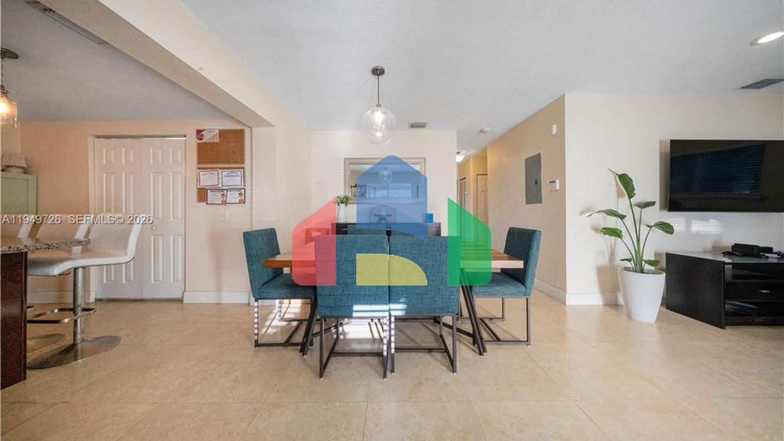 Residential - Single Family Home - Miami, Florida, United States - United States