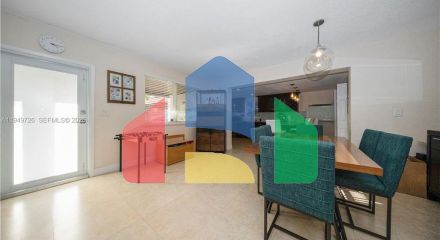 Residential - Single Family Home - Miami, Florida, United States - United States