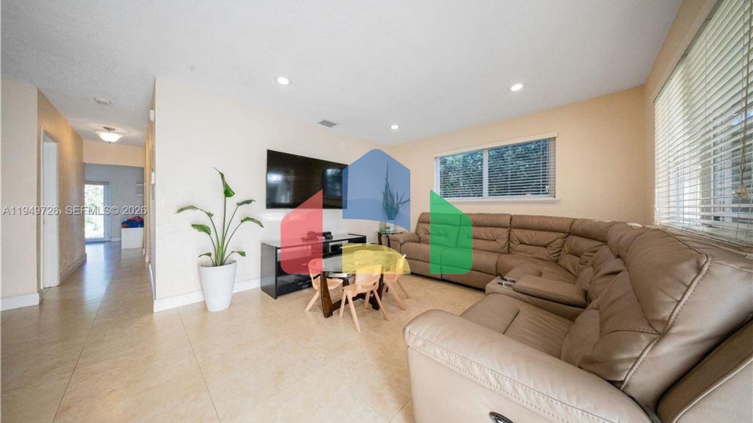 Residential - Single Family Home - Miami, Florida, United States - United States