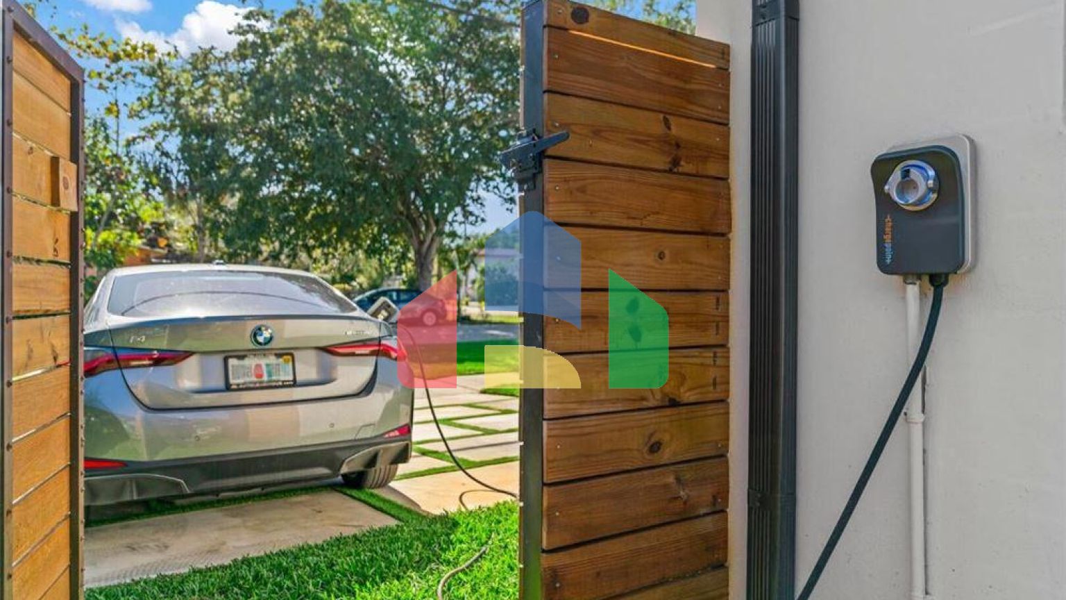 Residential - Single Family Home - Miami, Florida, United States - United States