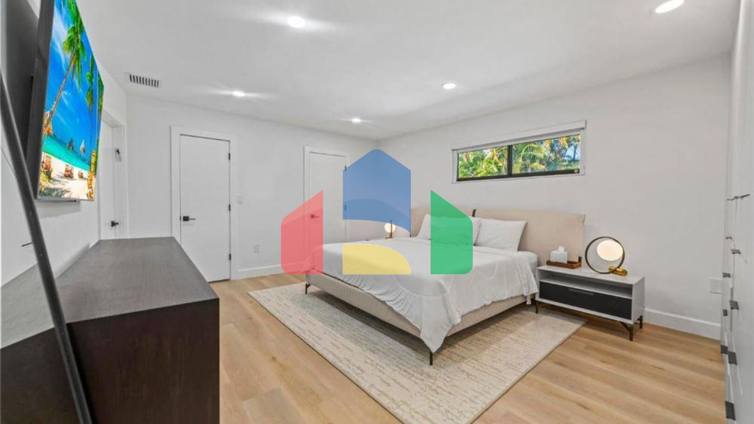 Residential - Single Family Home - Miami, Florida, United States - United States