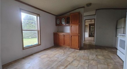 Residential - Mobile Home - Monterey, United States - United States