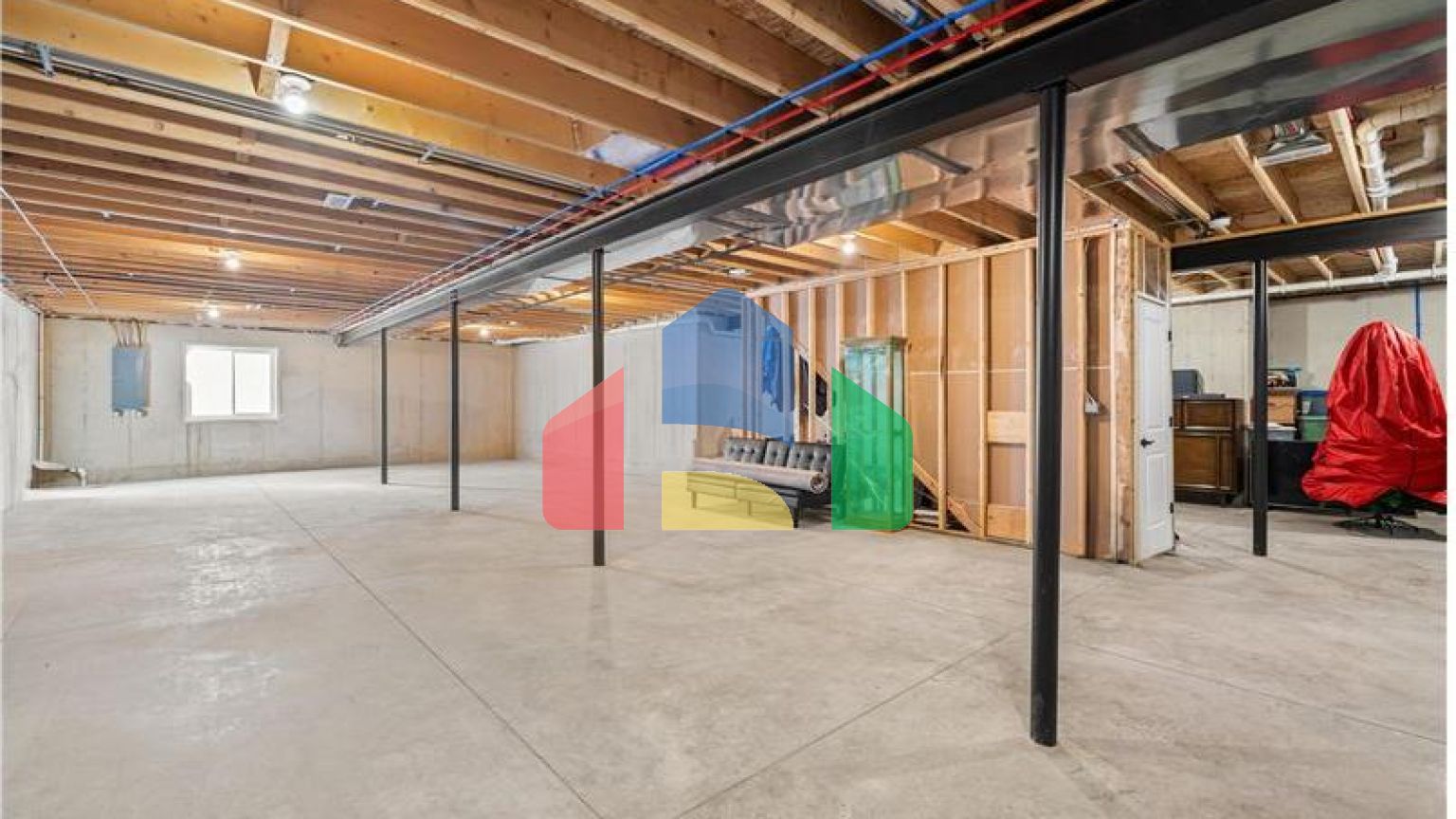 Residential - Single Family Home - Newport, United States - United States