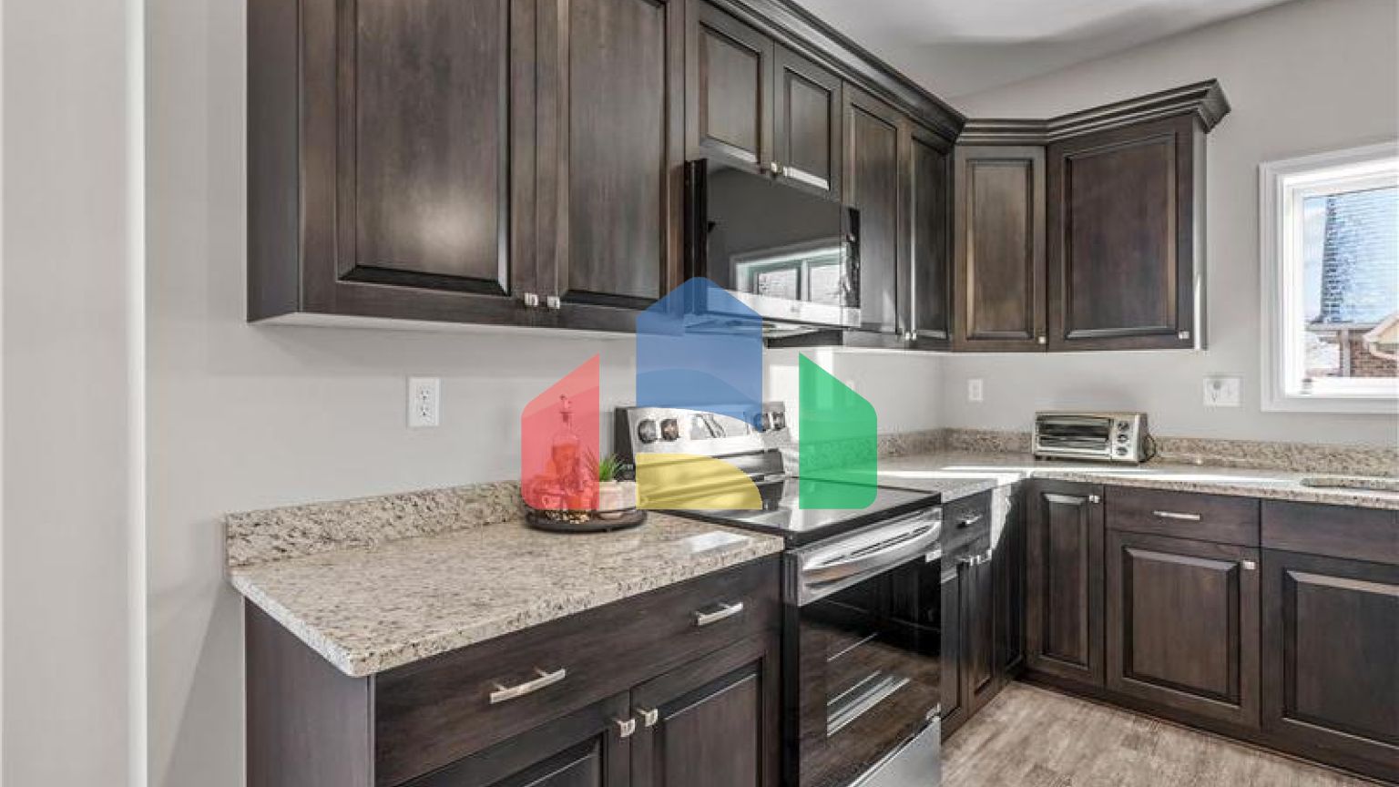 Residential - Single Family Home - Newport, United States - United States