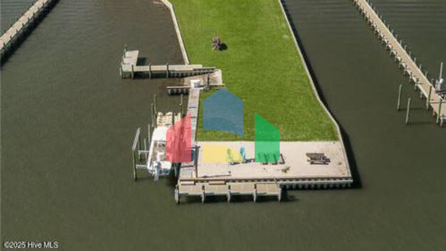 Residential - Single Family Home - Newport, North Carolina, United States - United States