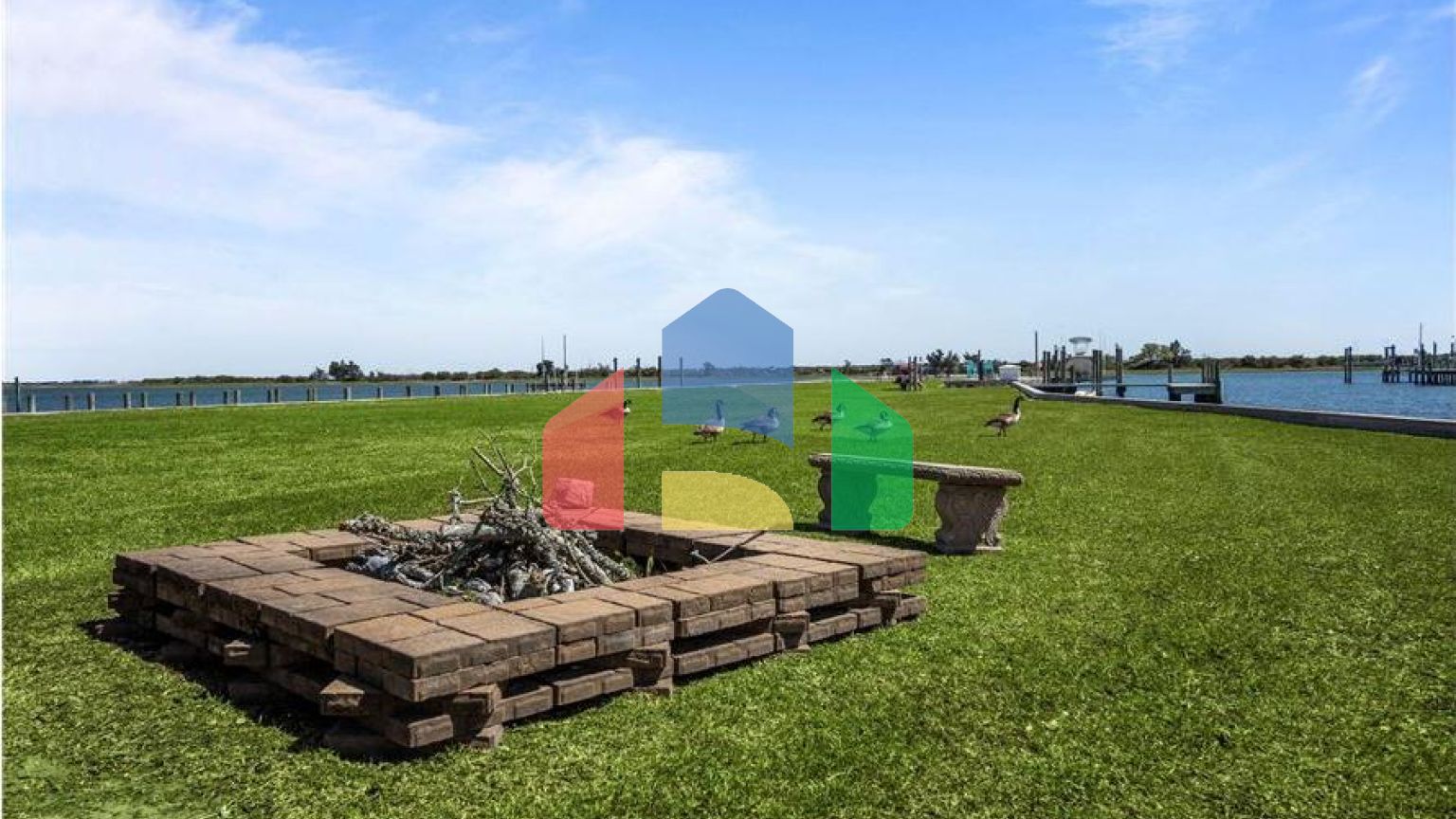 Residential - Single Family Home - Newport, North Carolina, United States - United States