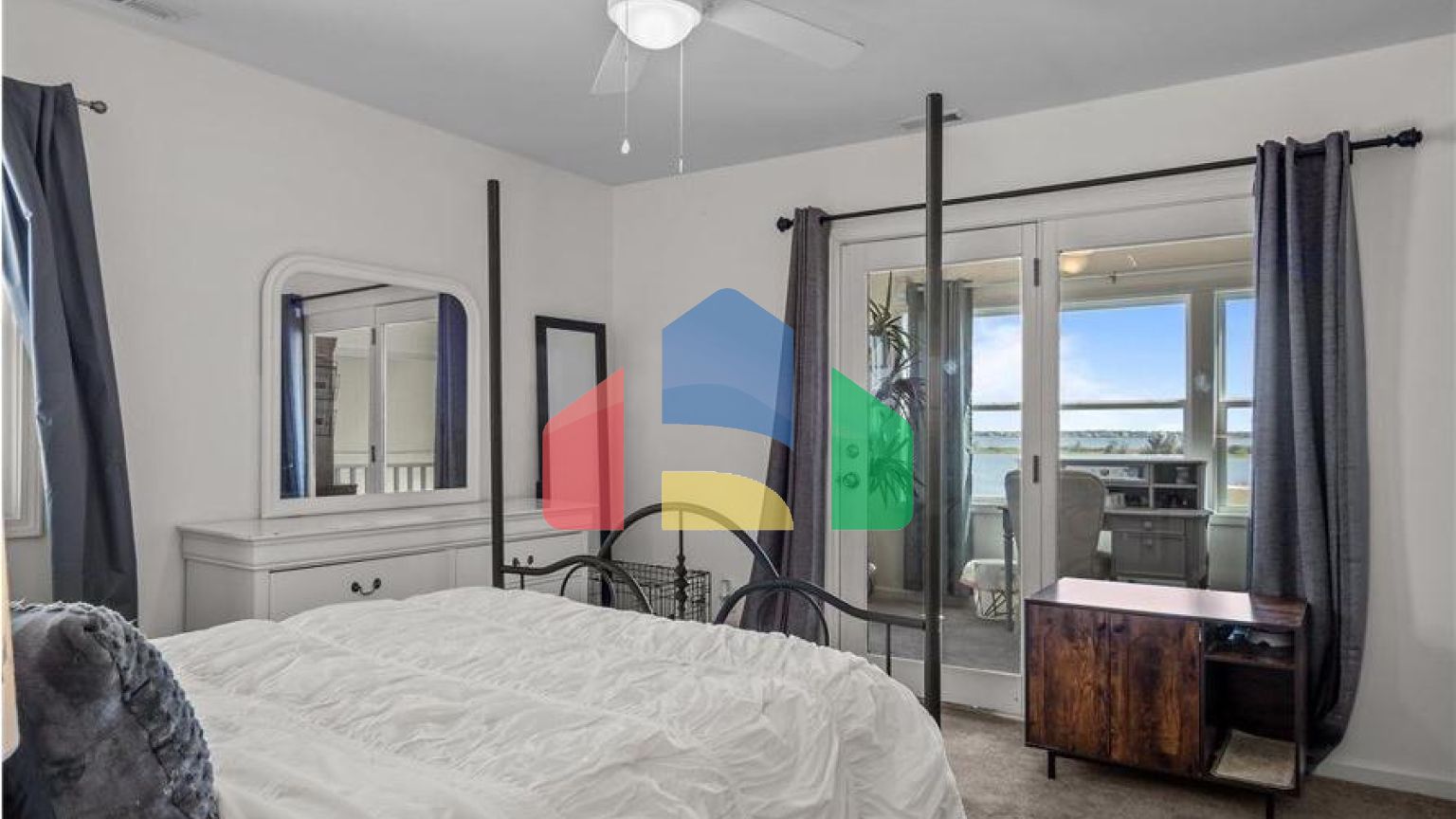 Residential - Single Family Home - Newport, North Carolina, United States - United States