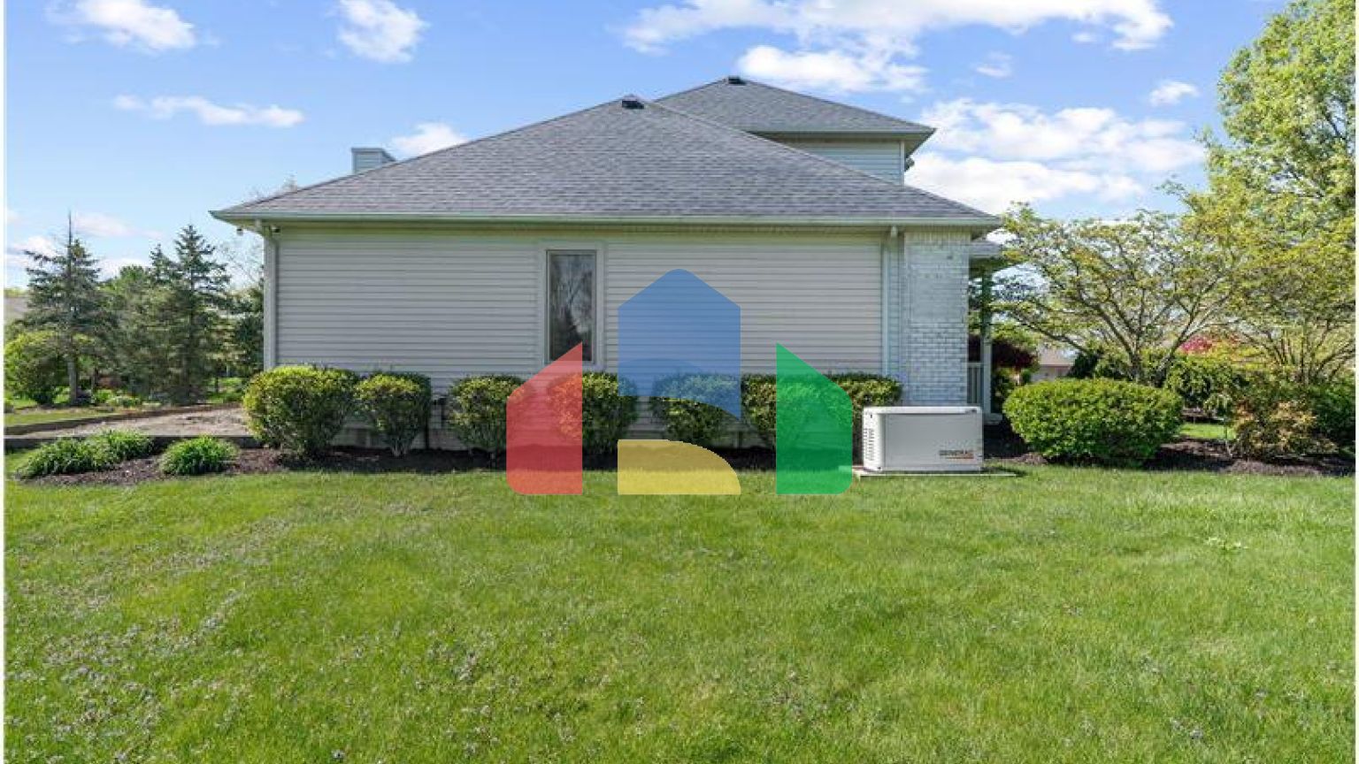 Residential - Single Family Home - Newport, United States - United States