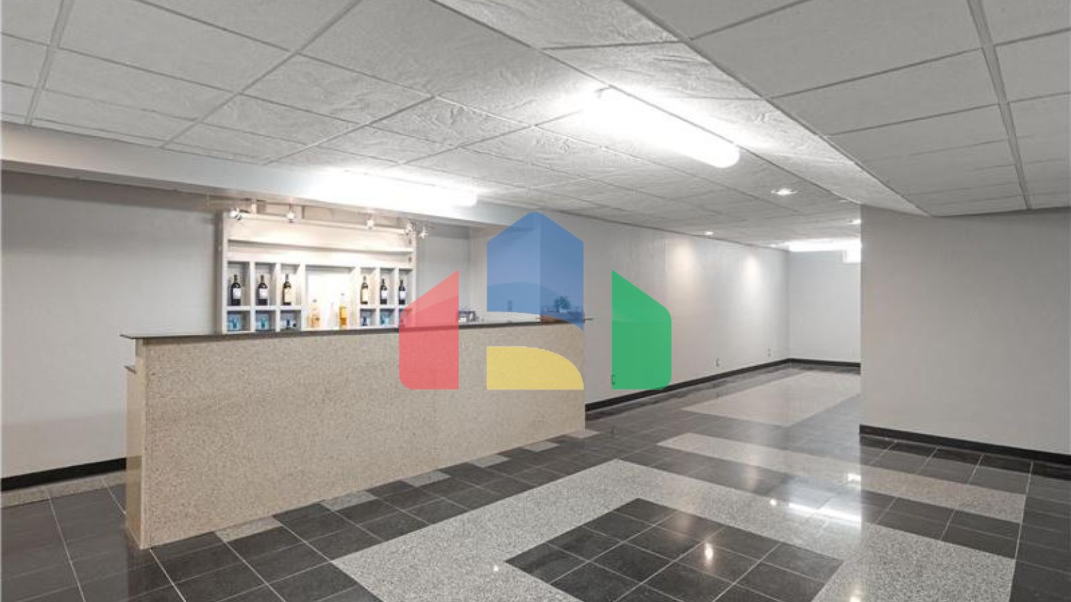 Residential - Single Family Home - Newport, United States - United States