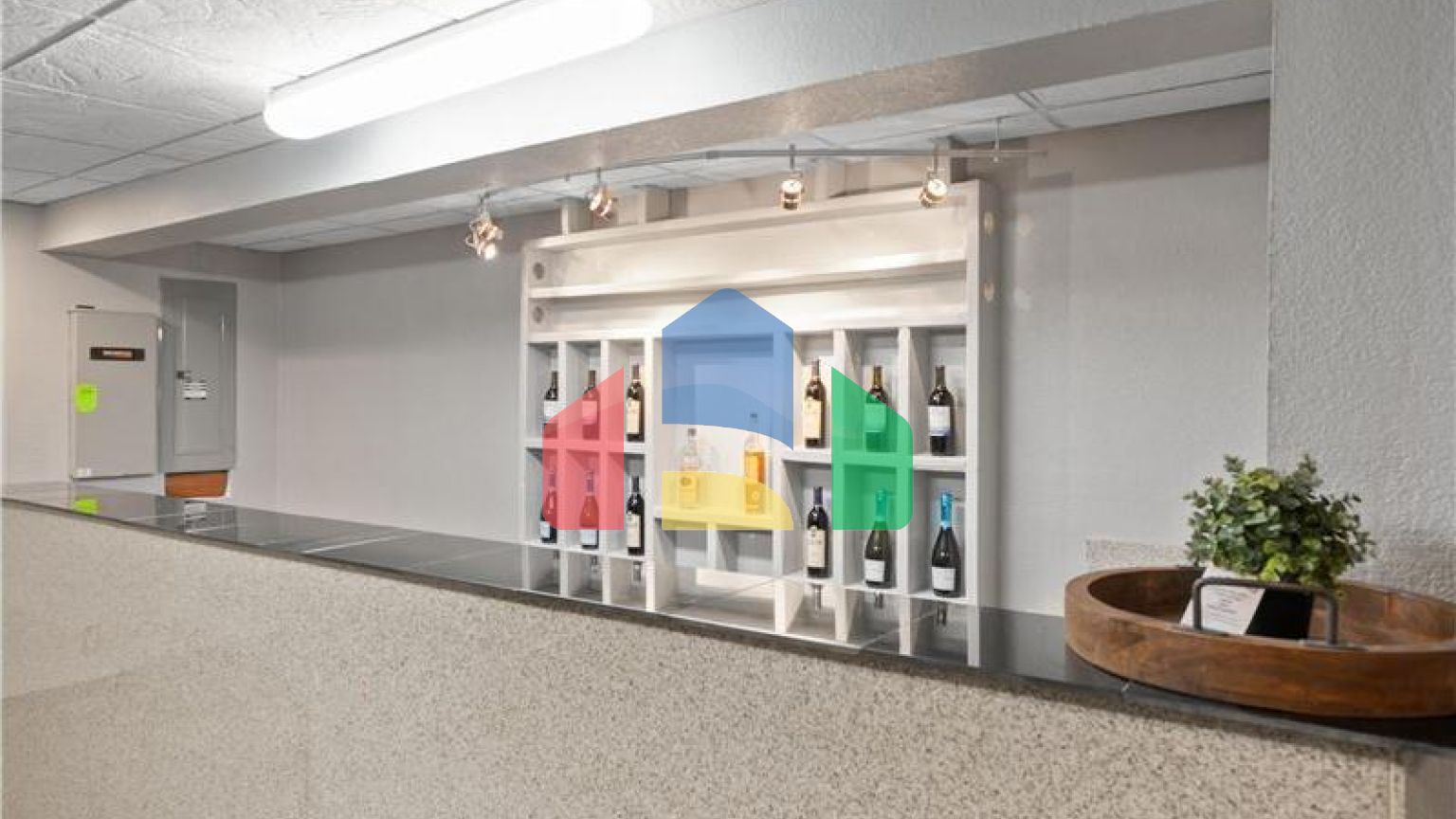 Residential - Single Family Home - Newport, United States - United States