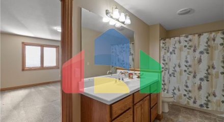 Residential - Single Family Home - Newport, United States - United States