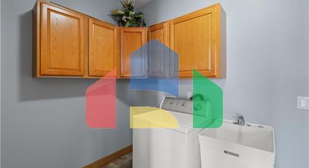 Residential - Single Family Home - Newport, United States - United States