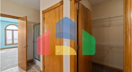 Residential - Single Family Home - Newport, United States - United States